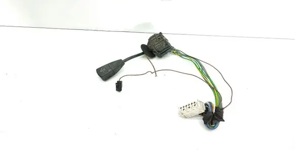 BMW 5 E34 Indicator stalk 1378139