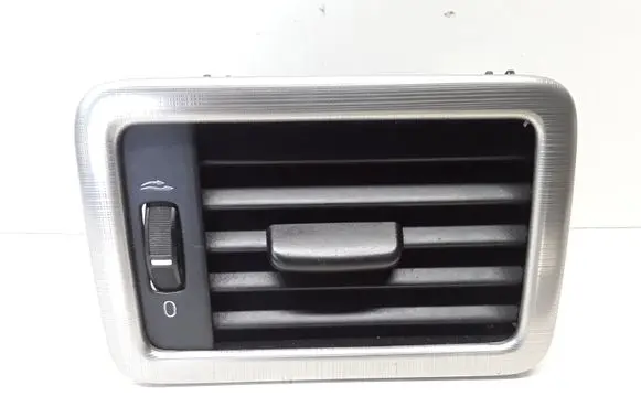 Volvo V70 Dashboard side air vent grill/cover trim 30755191 30755183 30755177