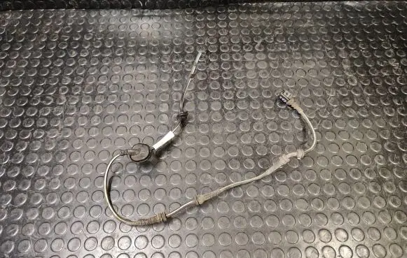 Skoda Superb B6 (3T) Rear ABS sensor wiring 1K0927904AR