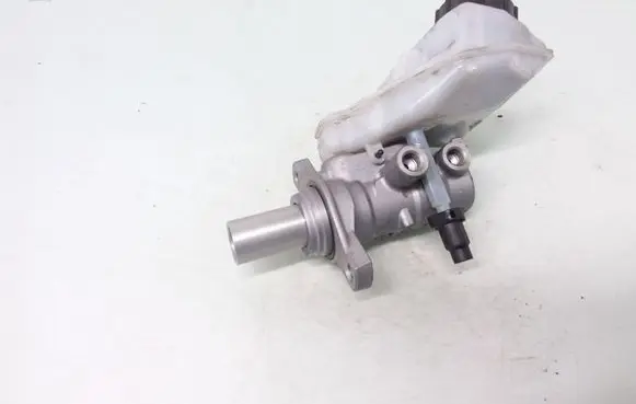 Volvo V60 Master brake cylinder