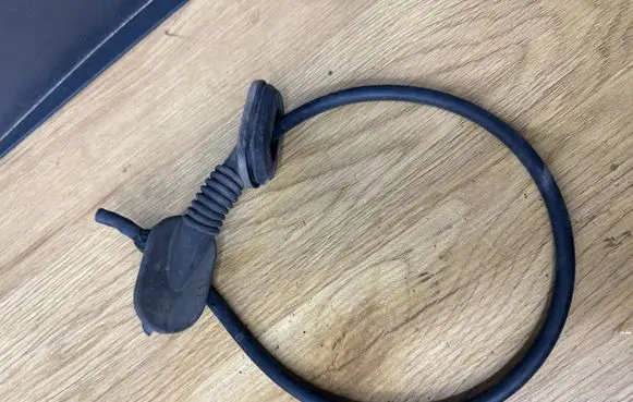 Volvo XC90 Rear window washer fluid hose 9452852