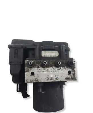 Mercedes-Benz Vito Viano W639 ABS Pump 0265950599 78223L0392
