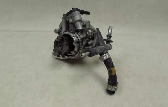 Opel Combo D Vacuum pump 55221036 58905