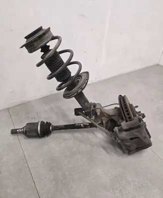 Nissan Leaf II (ZE1) Front wheel hub