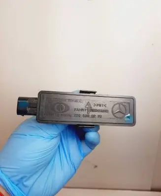 Mercedes-Benz E W211 Sun solar sensor 2208300272