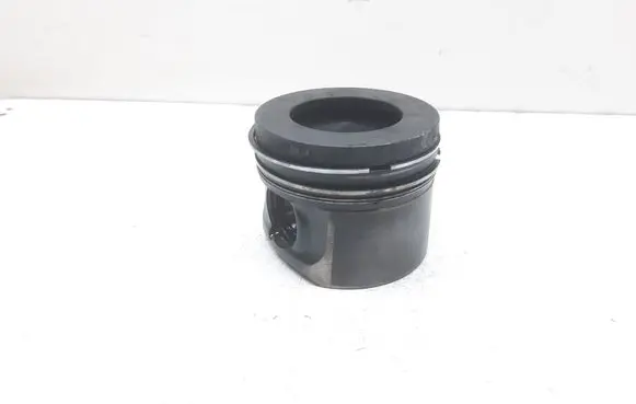 BMW 1 F20 F21 Piston 78L65