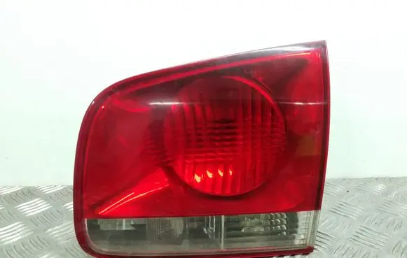 Volkswagen Touareg I Tailgate rear/tail lights 7L6945094H