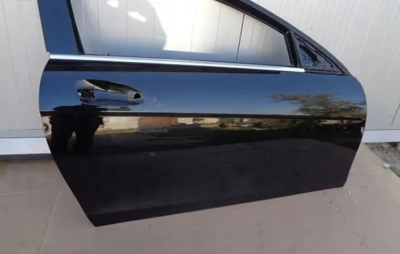 Mercedes-Benz C W204 Door (2 Door Coupe) A2217300505