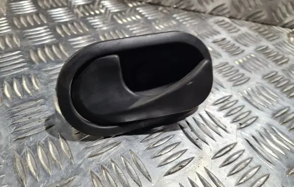 Renault Megane II Rear door interior handle 8200028487