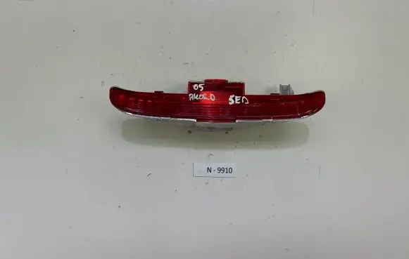 Honda Accord Third/center stoplight