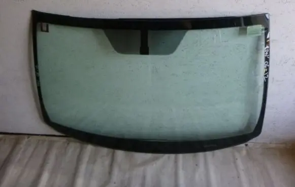 Toyota RAV 4 (XA30) Front windscreen/windshield window 1990933223