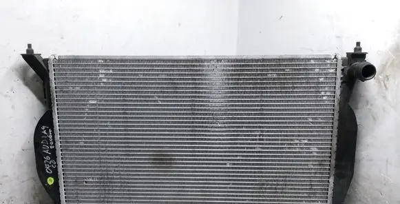Audi A4 S4 B7 8E 8H Coolant radiator 1677499109