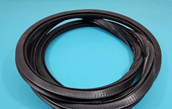Audi Q3 8U Front door rubber seal IMPRK1481600