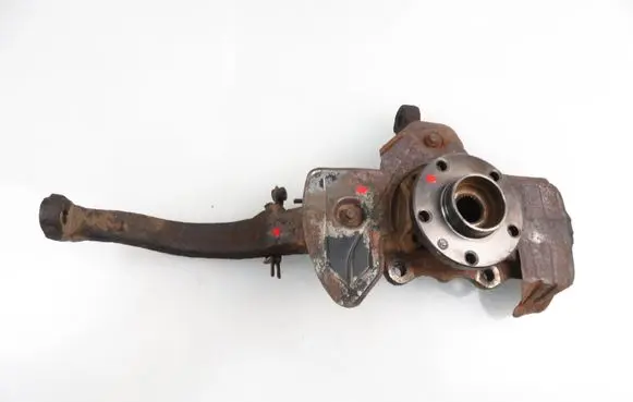 Alfa Romeo 147 Front wheel hub spindle knuckle