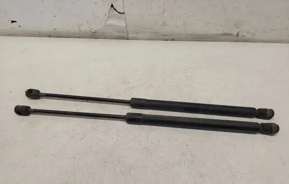Opel Corsa C Tailgate/trunk strut/damper