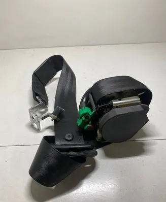 Audi A3 S3 8L Front seatbelt 8L4857706A 07121999 560561000B