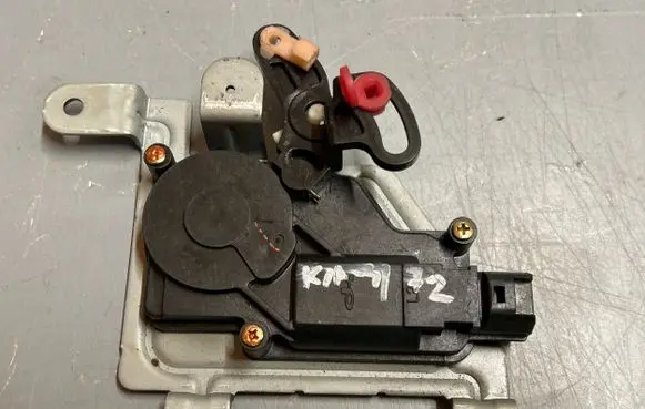 KIA Sorento Tailgate boot lock/latch motor 812403E000