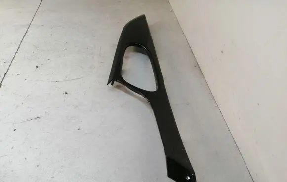 Nissan Qashqai Front door interior handle trim 806834EA1AX