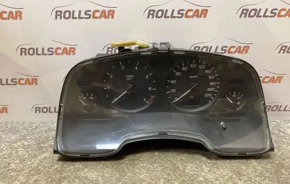 Opel Zafira A Speedometer (instrument cluster) 09228760