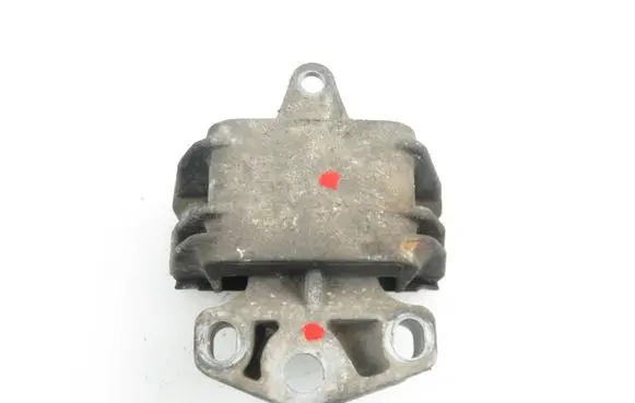 Seat Alhambra (Mk1) Gearbox mounting bracket