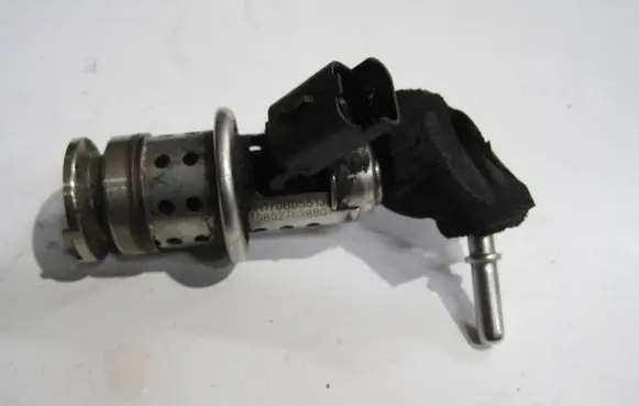 Peugeot 208 I AdBlue injector 9802763880