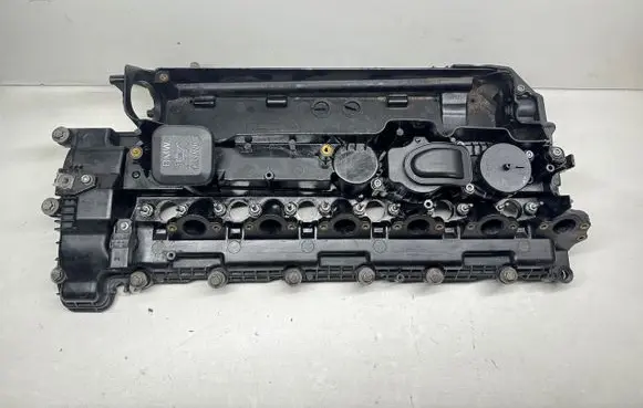 BMW 5 E60 E61 Rocker cam cover 7789395 F01C310008 137122474440