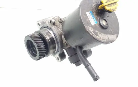 Mazda Premacy Power steering pump GJ2B3265XA 0Y301029