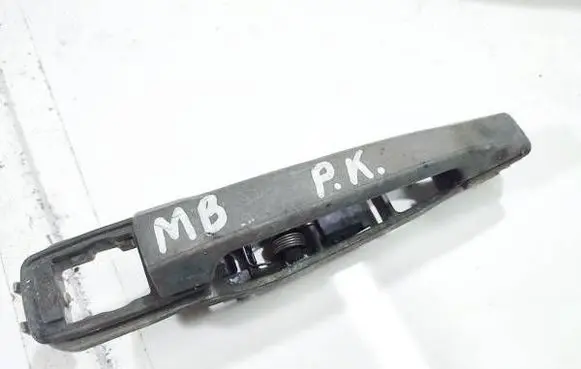 Mercedes-Benz E W124 Front door exterior handle 