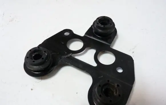 Volkswagen Up ABS pump bracket 1S0614235A