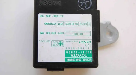 Lexus IS 200-300 Other devices