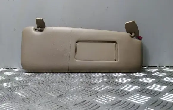 BMW 5 E60 E61 Sun visor 6987116