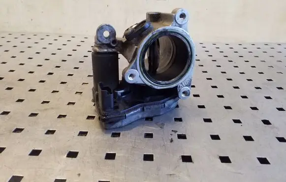 Jaguar XF X250 Throttle valve 9687888280