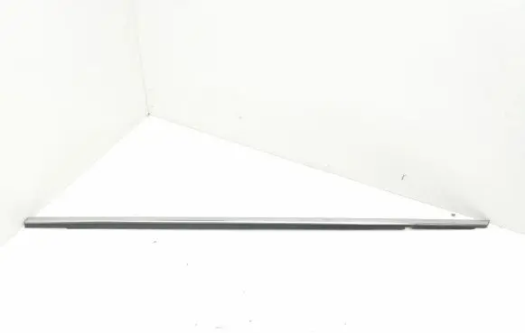 KIA Ceed Windshield trim