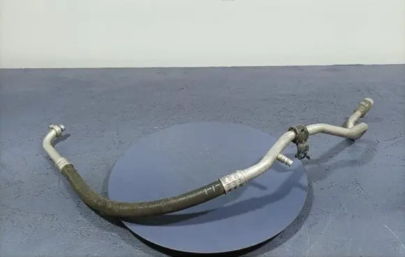 Air conditioning (A/C) pipe/hose