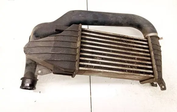 Opel Astra H Intercooler radiator 13128926