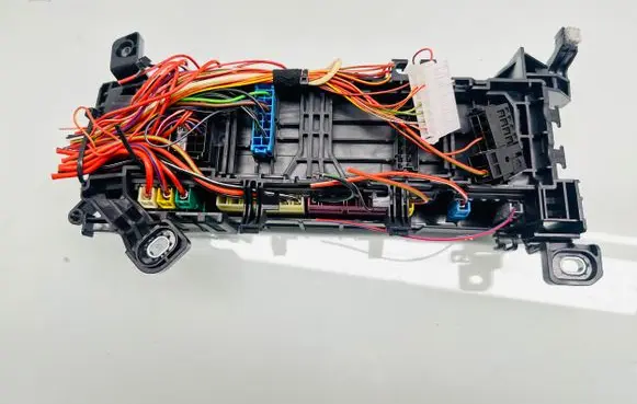 Mercedes-Benz B W246 W242 Fuse module A2465400040