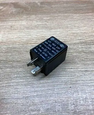 Audi A6 S6 C5 4B Other relay 431953231 4DM004420