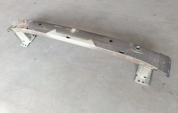 Toyota Verso Front bumper cross member 520210F021