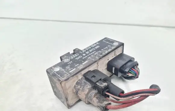 Volkswagen Golf IV Coolant fan relay 1J0919506K 898972000