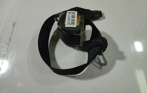 Opel Zafira B Rear seatbelt F13242319