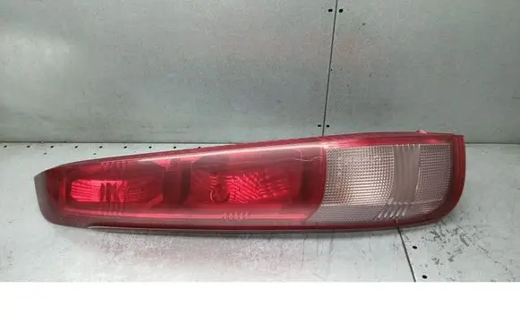Nissan X-Trail T30 Rear/tail lights 