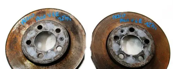 Volkswagen Polo V 6R Front brake disc