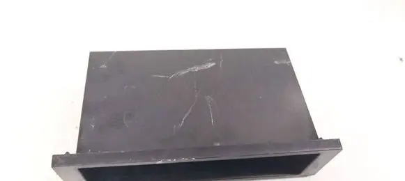 Toyota Corolla Verso AR10 Glove box
