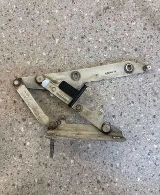 Land Rover Range Rover Sport L320 Engine bonnet/hood hinges