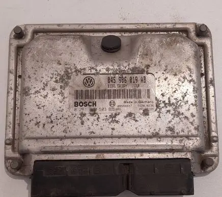 Volkswagen Polo Engine control unit/module 045906019AB 28SA4607 0281010503