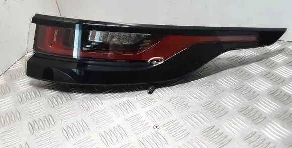 Land Rover Range Rover Velar Rear/tail lights