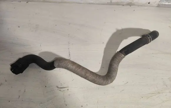 Opel Astra G Engine coolant pipe/hose 24437333 00041721