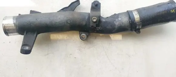 Toyota Corolla Verso AR10 Intercooler hose/pipe