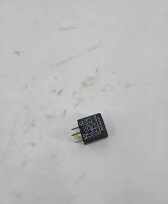 Volkswagen Transporter - Caravelle T3 Other relay 191955529