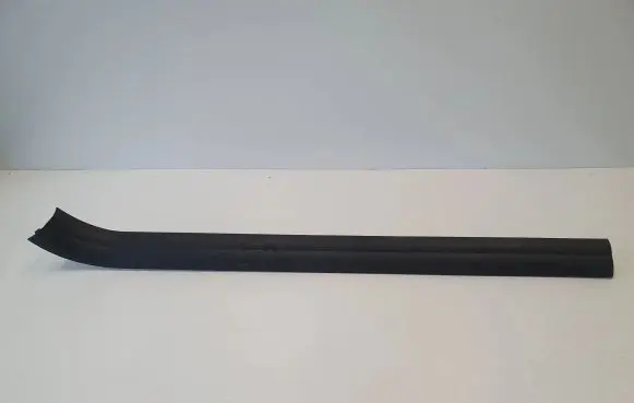 BMW 1 E82 E88 Front sill trim cover 7058147